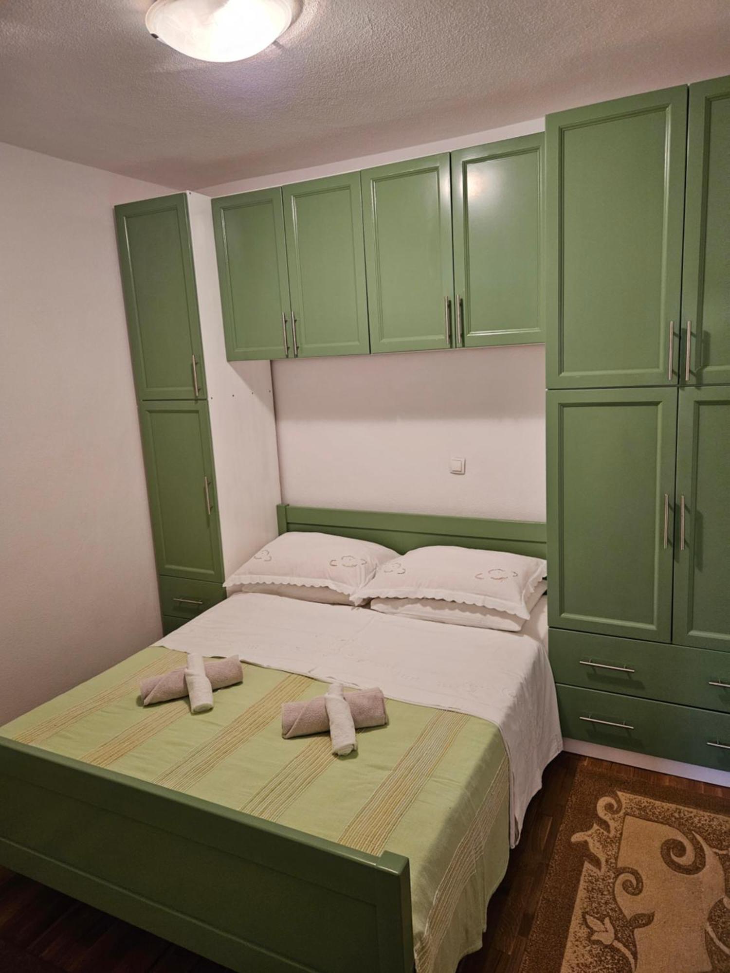 Apartmani Natasa Lokva Rogoznica Extérieur photo