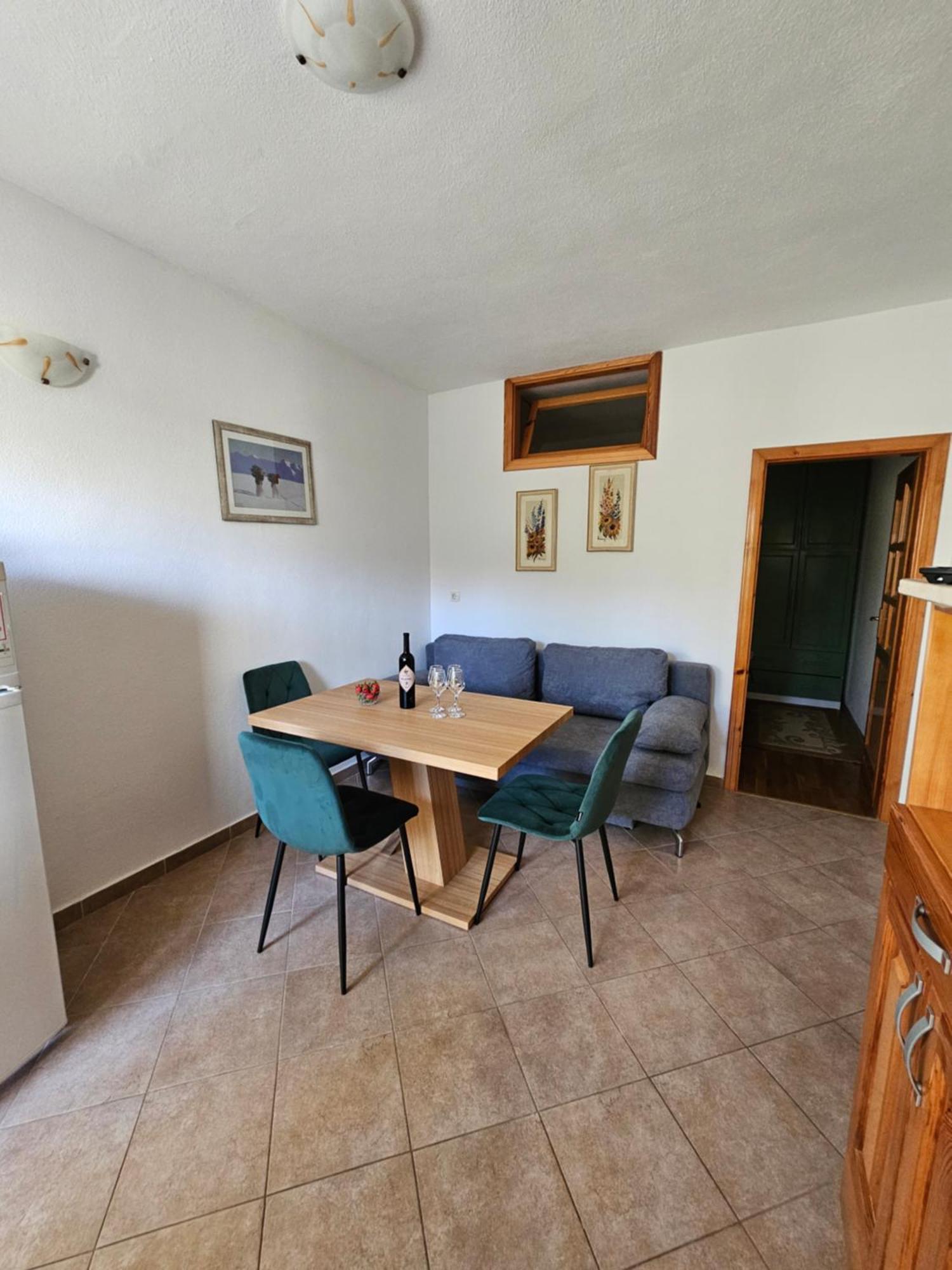 Apartmani Natasa Lokva Rogoznica Extérieur photo